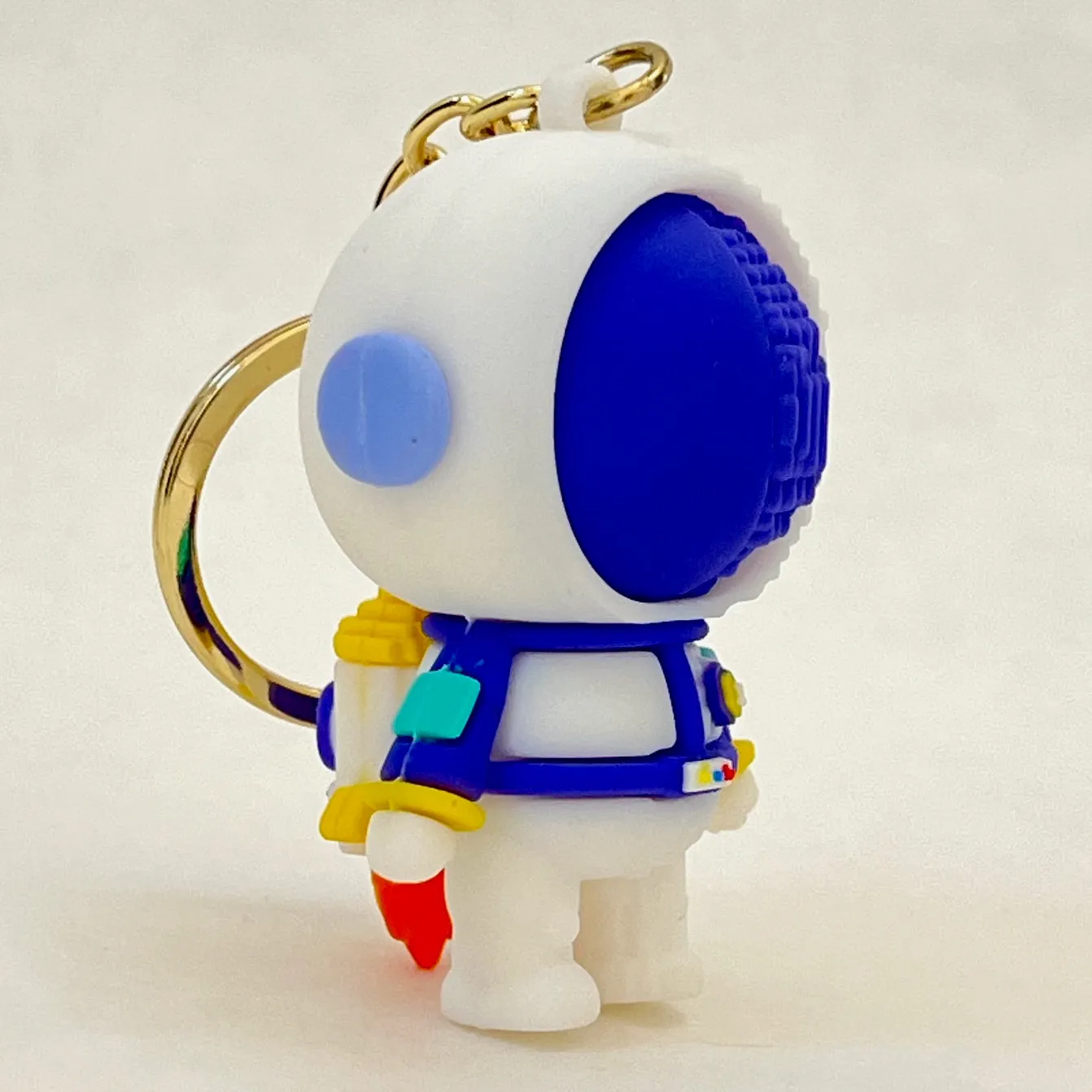 12001 ASTRONAUT KEY CHARM-12